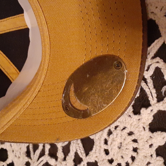 Bottle Cap opener Official American Brew Crew baseball cap hook and loop SPOT - Picture 6 of 7